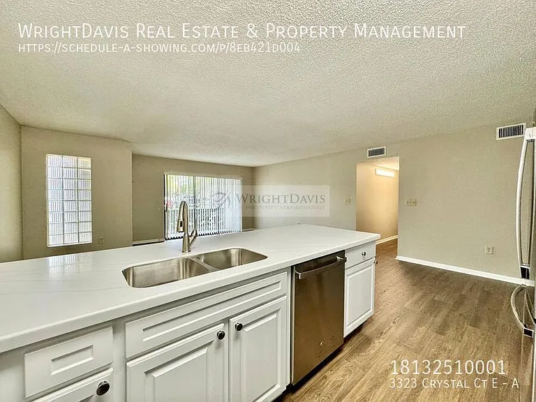 3323 Crystal Ct E #A — Photo 13