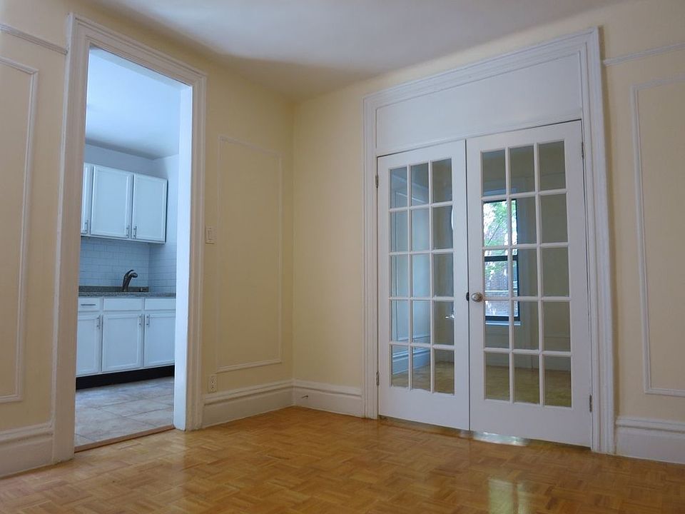 1st image of 230 E 78th St APT 6