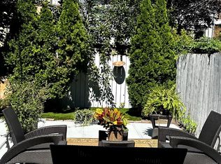 693 De Graw St #1, Brooklyn, NY 11217