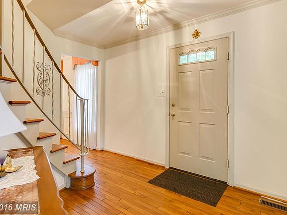 2nd image of 8324 Wehland Ct