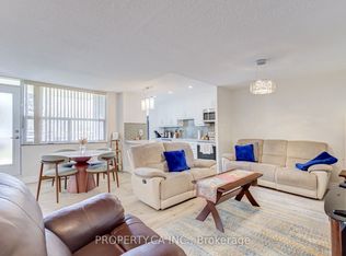 966 Inverhouse Dr #109, Mississauga, ON L5J4B6