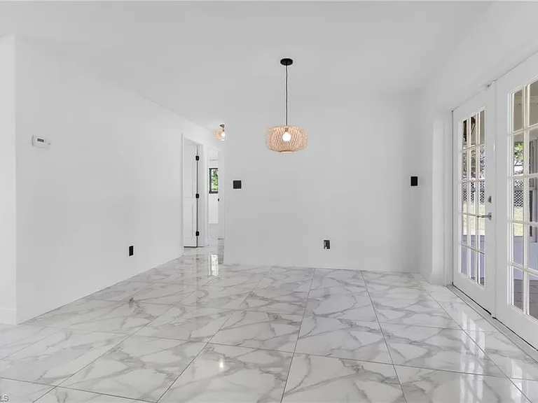 18659 Sarasota Rd — Photo 10