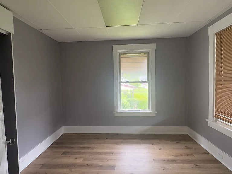 2634 Austin Ave — Photo 4