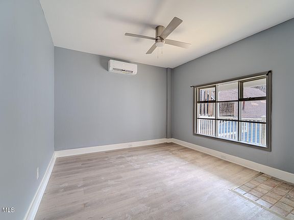 3rd image of 55 Spring Avenue