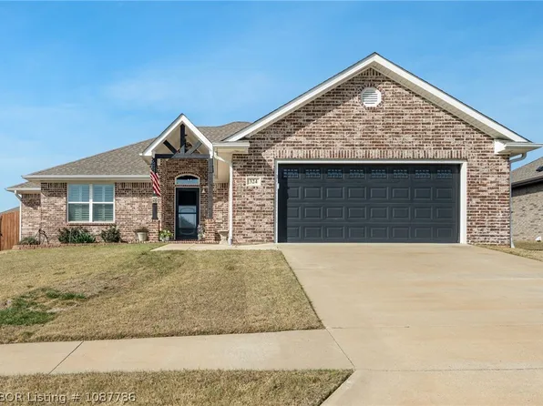324 Boulder Dr, Van Buren, AR 72956