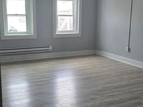 5th image of 39 High St