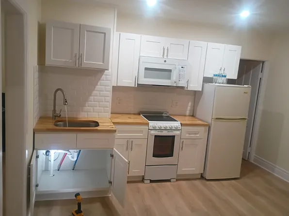 (undisclosed Address), Oneonta, NY 13820