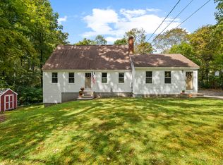 81 Weatherly Trl, Guilford, CT 06437