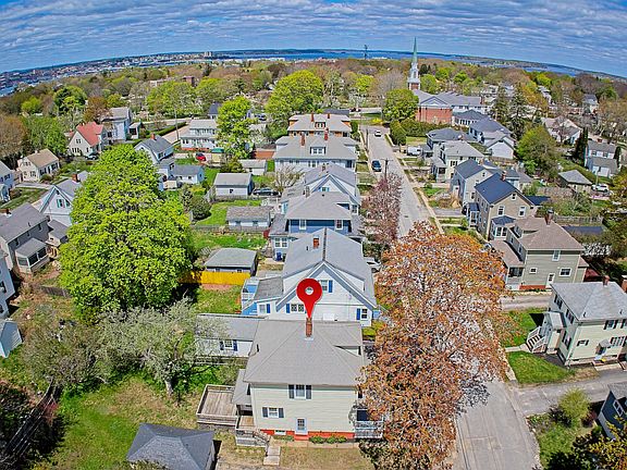 4th image of 35 Strathmore Road
