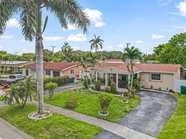 2600 Island Dr, Miramar, FL 33023
