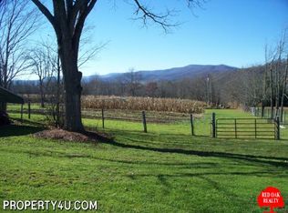 323 Old English Ln, Buckeye, WV 24924