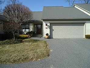 1st image of 630 B Heritage Hills #B