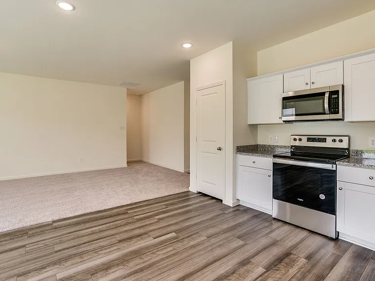 778 Camden Dr — Photo 20