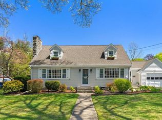 17 Champion St, Westerly, RI 02891