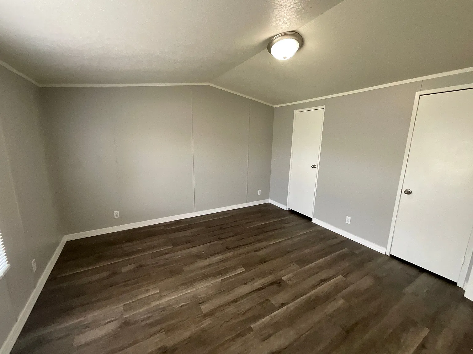 3 bed, 1000 sqft, $1,000 — Photo 4