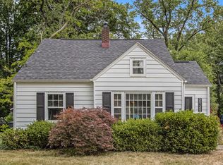 2125 Royce Ave, Kalamazoo, MI 49001