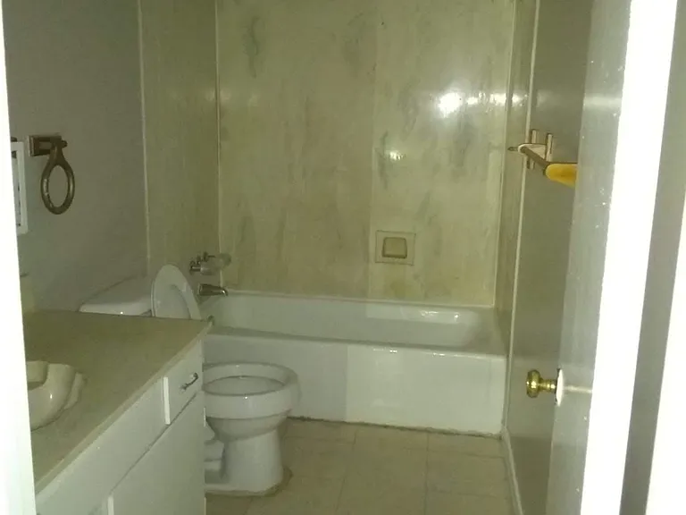 10931 Roger Dr #B — Photo 5
