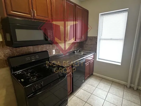 67 Stuyvesant Avenue image 6 of 9