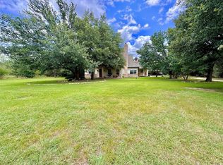 1034 White Bluff Dr, Whitney, TX 76692