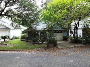10029 Fox Rd, Pensacola, FL 32503