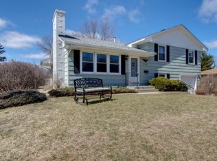 11100 Quinn Ave S, Bloomington, MN 55437