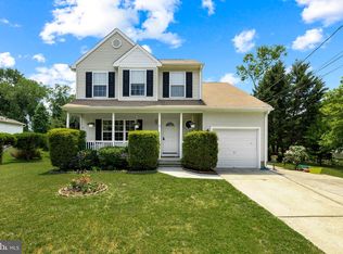 19 Fairfax Ave, West Berlin, NJ 08091
