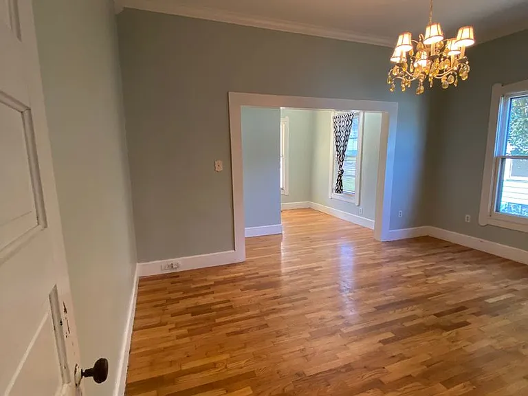 111 Miller Ave — Photo 22