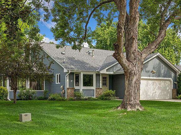 2nd image of 11239 Xylon Ave N