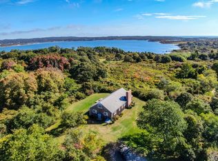 437 State Rd, Aquinnah, MA 02535