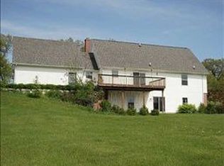 10601 Roepke Rd, Chelsea, MI 48118