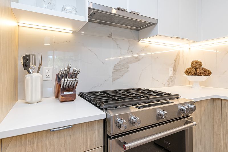 Saanich Apartment for rent - 2 Bedrooms — photo 6