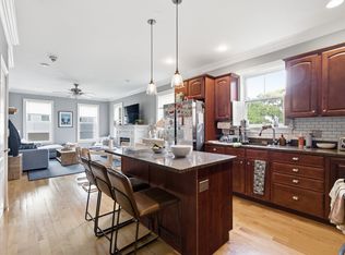 232 Gold St #1, South Boston, MA 02127