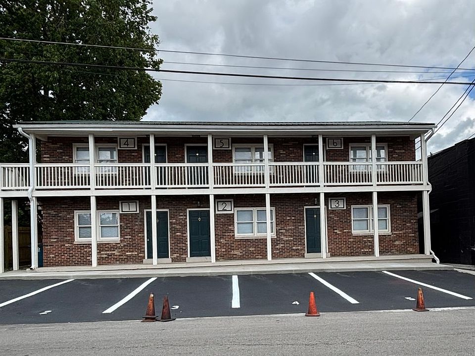 1st image of 120 Church St #3