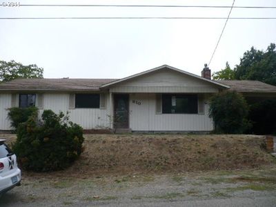 810 NE Thomas St, Myrtle Creek, OR, 97457