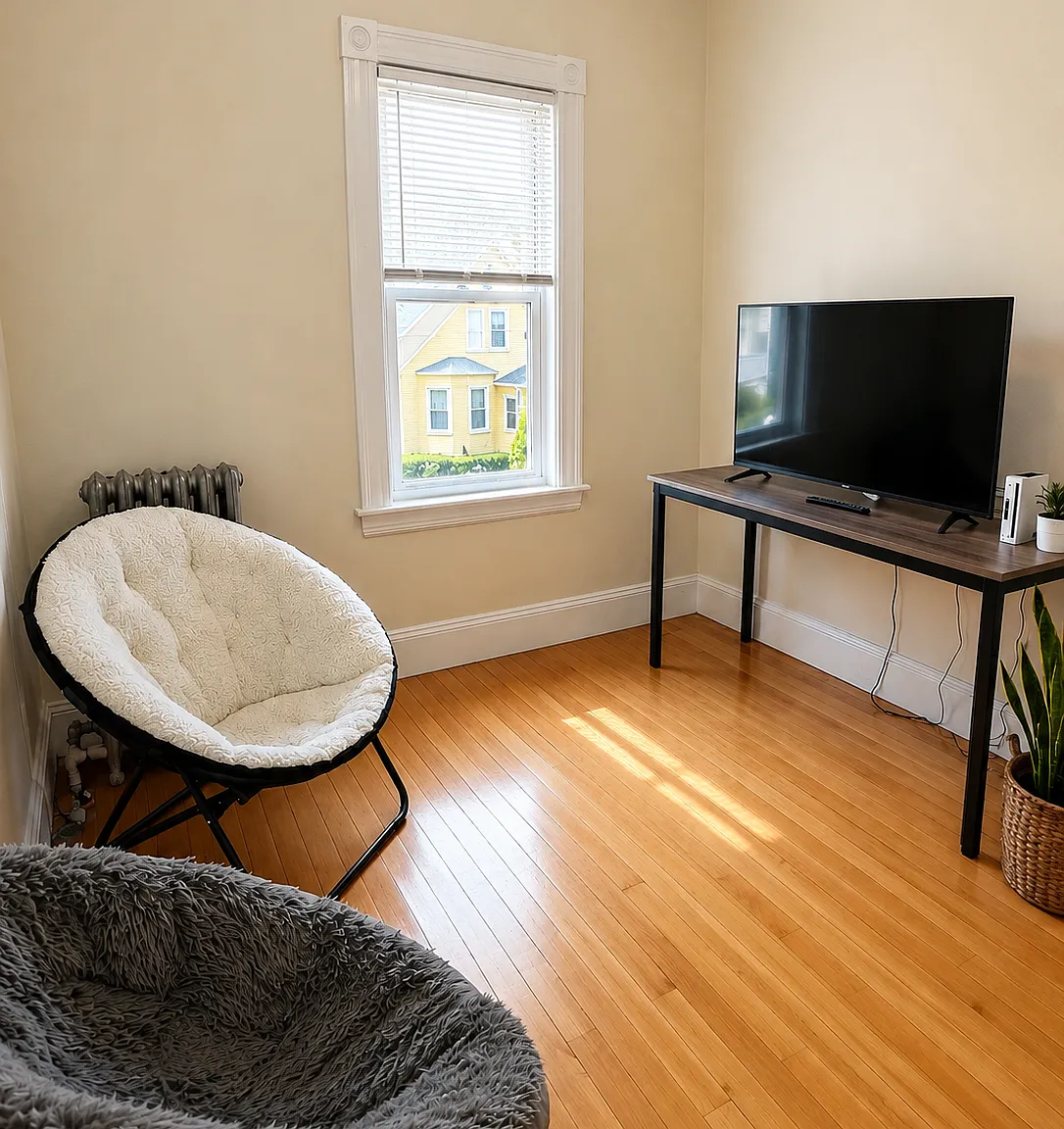 1 bed, $1,200 — Photo 2