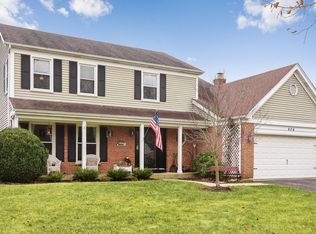 606 Hunters Way, Fox River Grove, IL 60021