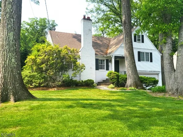 388 Beveridge Road, Ridgewood, NJ 07450