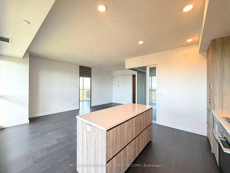 18 Esther Shiner Blvd #3002 — Photo 22