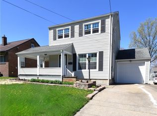 310 Princeton Ave, Hubbard, OH 44425