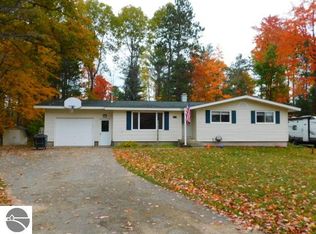 2353 Tamara Rd NW, Kalkaska, MI 49646