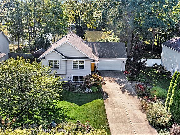 4th image of 13930 Byran Dr
