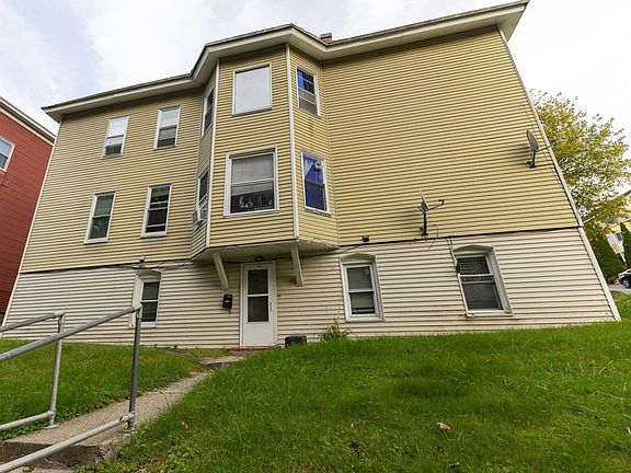 3rd image of 3 Perkins St