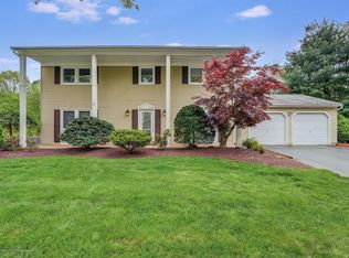 2 Rene Dr, Marlboro, NJ 07746