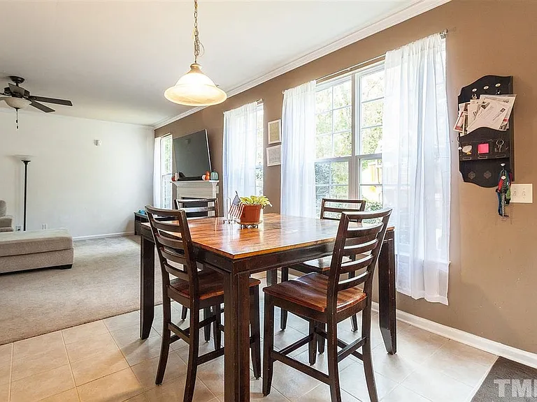 36 Autumn Leaf Ln — Photo 17