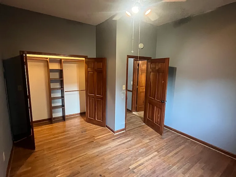 311 W Jefferson St — Photo 8