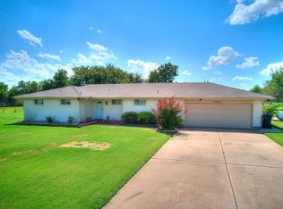 2901 Manor Rd, Yukon, OK 73099