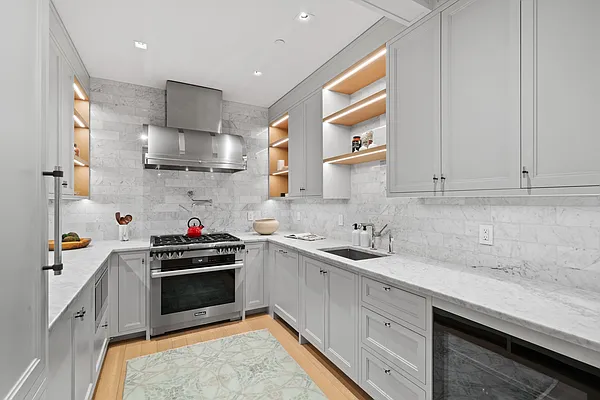 Rented by Nest Seekers International | media 16