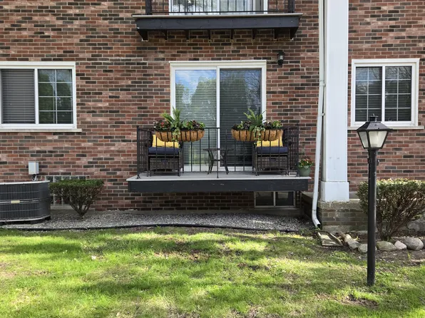 39453 Van Dyke Ave APT 103, Sterling Heights, MI 48313