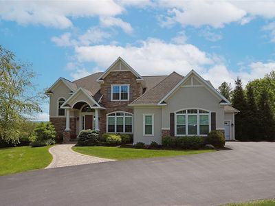 5054 Bergenfield Way, Fayetteville, NY, 13066
