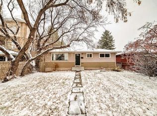 8915 156th St NW, Edmonton, AB T5R 1Y6